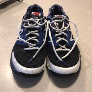 New balance men’s size 11 baseball turf sneakers